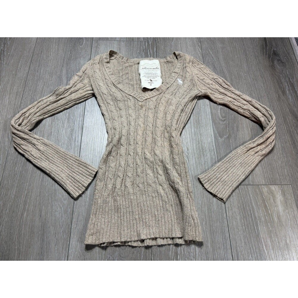 Vintage Y2K Woman’s Abercrombie & Fitch Sweater Cable Knit Pullover V Neck XL